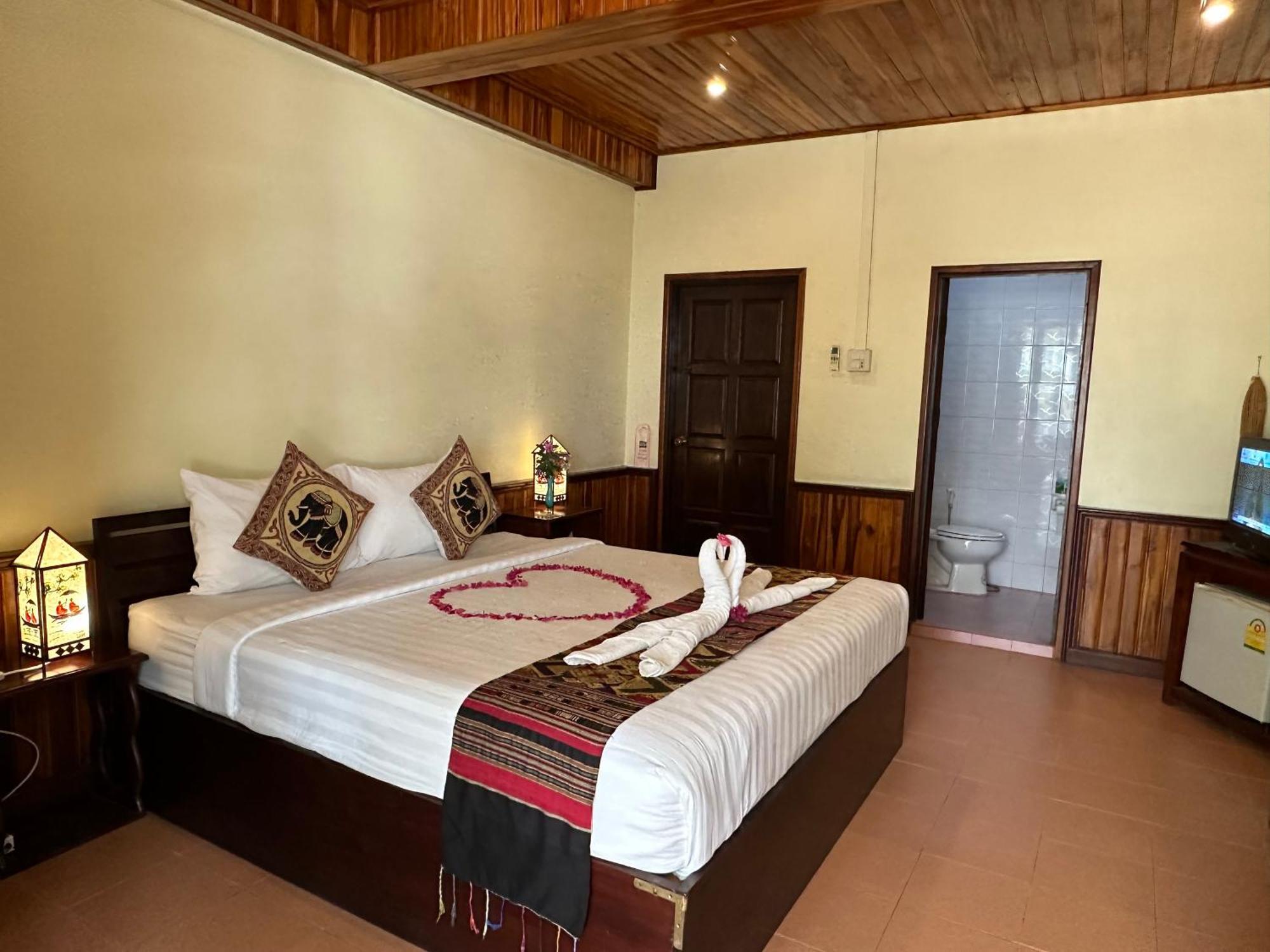 Villa Alounsavath Mekong Riverside Luang Prabang Exterior foto