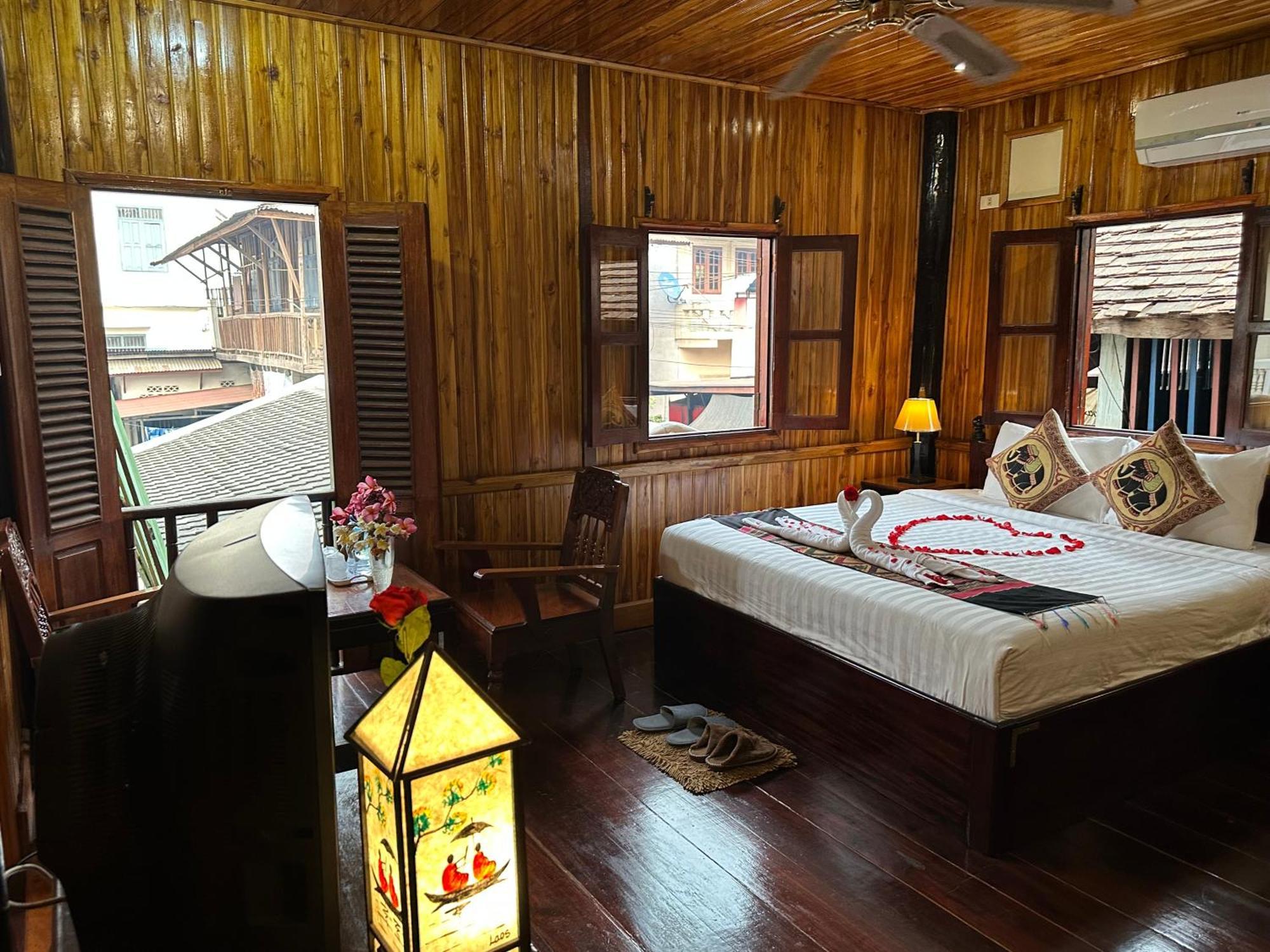 Villa Alounsavath Mekong Riverside Luang Prabang Exterior foto