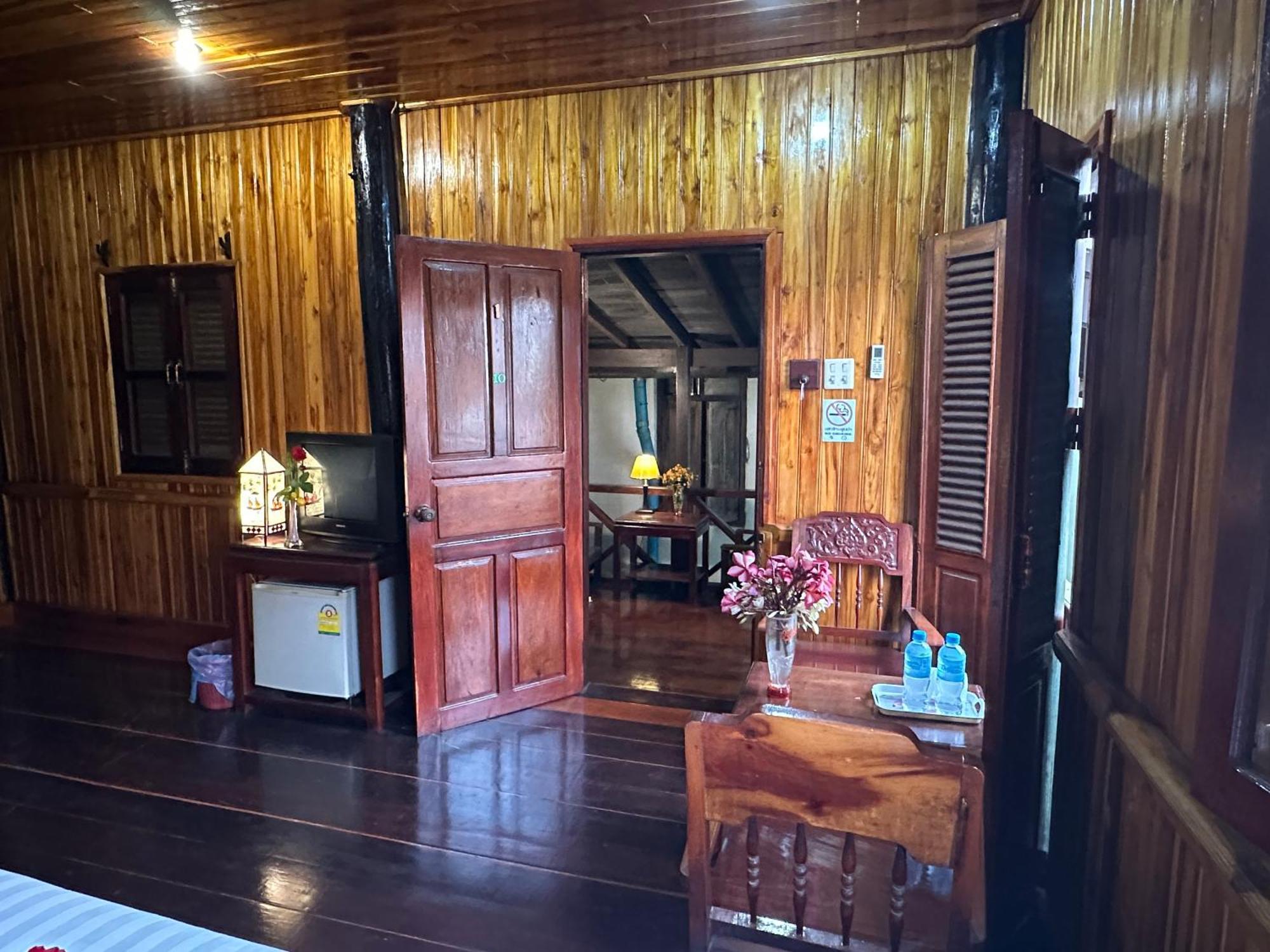 Villa Alounsavath Mekong Riverside Luang Prabang Exterior foto