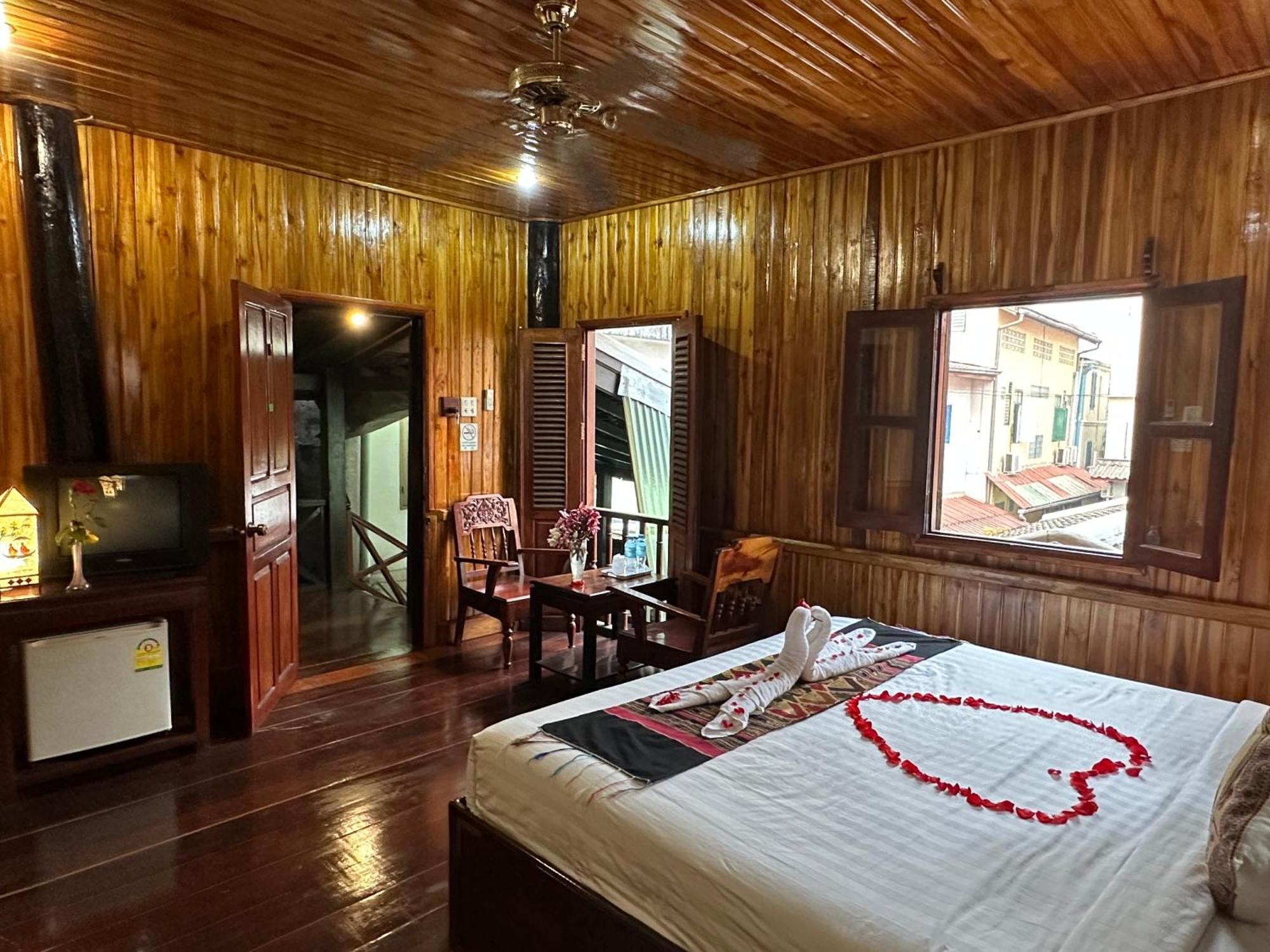 Villa Alounsavath Mekong Riverside Luang Prabang Exterior foto